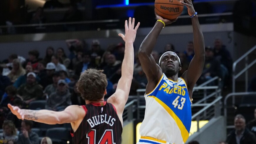 30日NBA十佳球 西亚卡姆生死时刻自信出手准压哨绝杀公牛