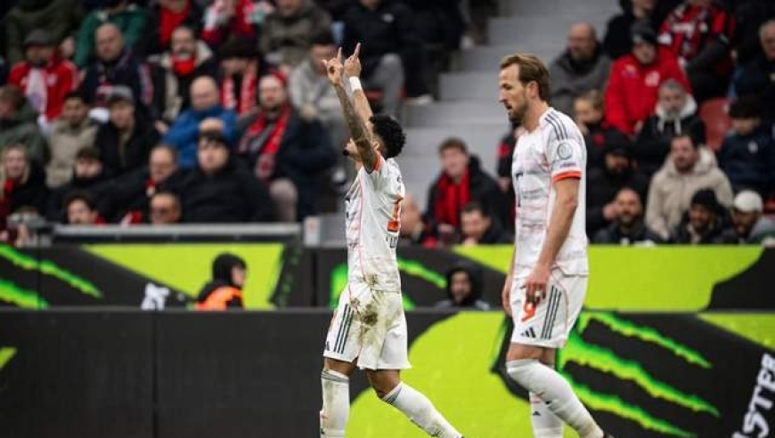 1-1！1.3亿超巨助攻救主，迪亚斯悲喜两重天，9人拜仁全身而退