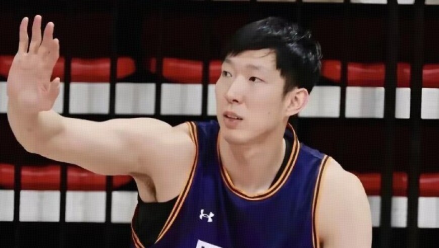 俺是效力北京的河南籍辽宁青训球员，怎么就在全运会穿四川球衣？