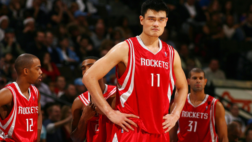 臂展短刀削脚！除了身高外不适合打篮球！姚明到底有多努力？