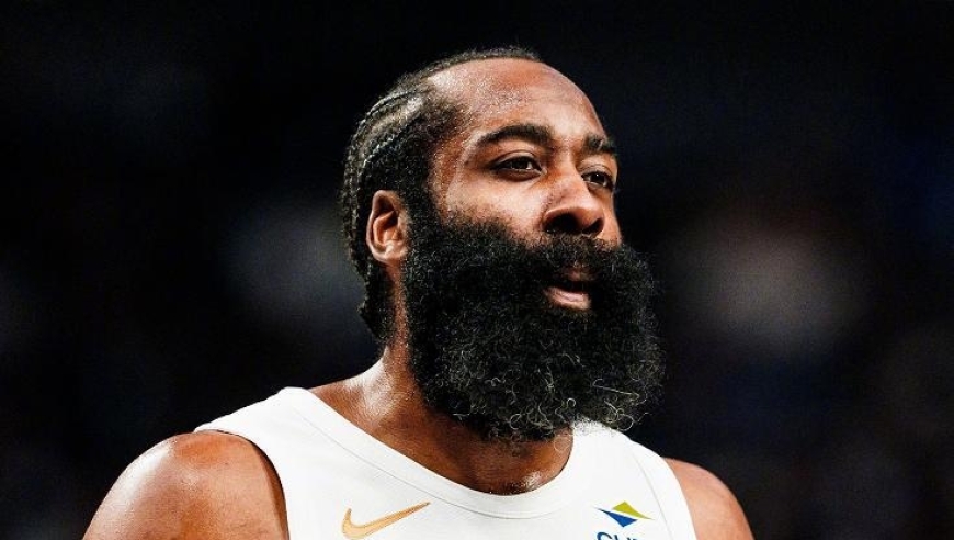 哈登17+7+7探花15中12，弗拉格25分独木难支，骑士33分大胜独行侠