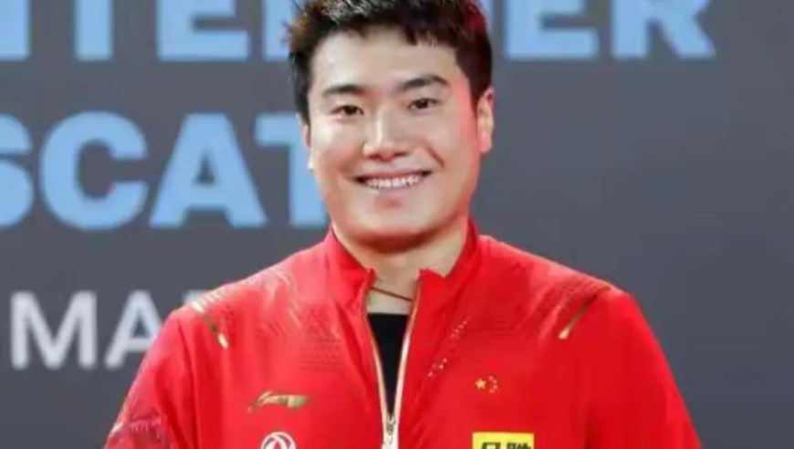 张本智和2比0提前庆祝遭反杀，梁靖崑重拳出击逆风翻盘｜体坛记忆