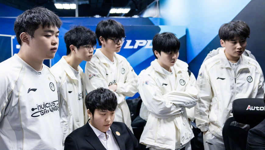 田野宣布赛场见，IG有救了！丹尼怪K皇发挥，气的捶桌子