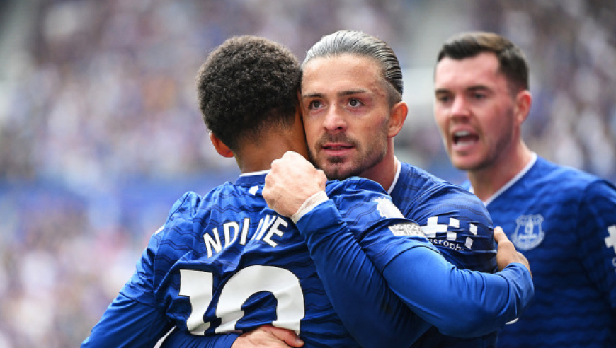 英超：埃弗顿2-0布莱顿！曼城1.2亿标王苏醒 外租后主场首秀2助攻