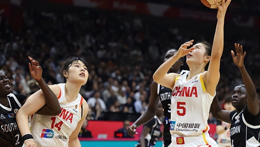 泪目！中国女篮30岁王牌轰17+5+4，央视名嘴大赞：节奏大师