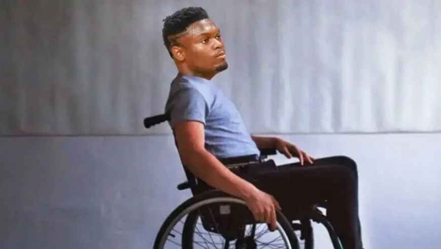 没救了！再见锡安！本赛季第2次受伤倒下