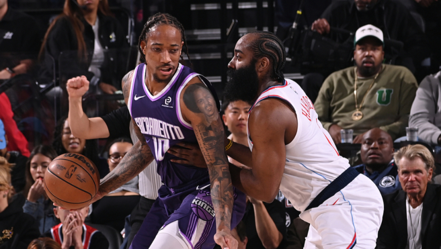 夸张到离谱！快船狂轰24-4极限攻击波不到两节领先国王33分全过程