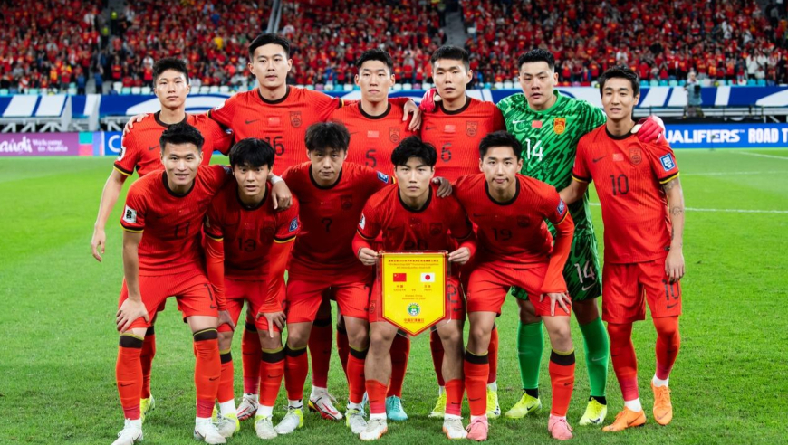 中国将交手15万人岛国！国足归化失败的陈达毅，为其战世预赛双响