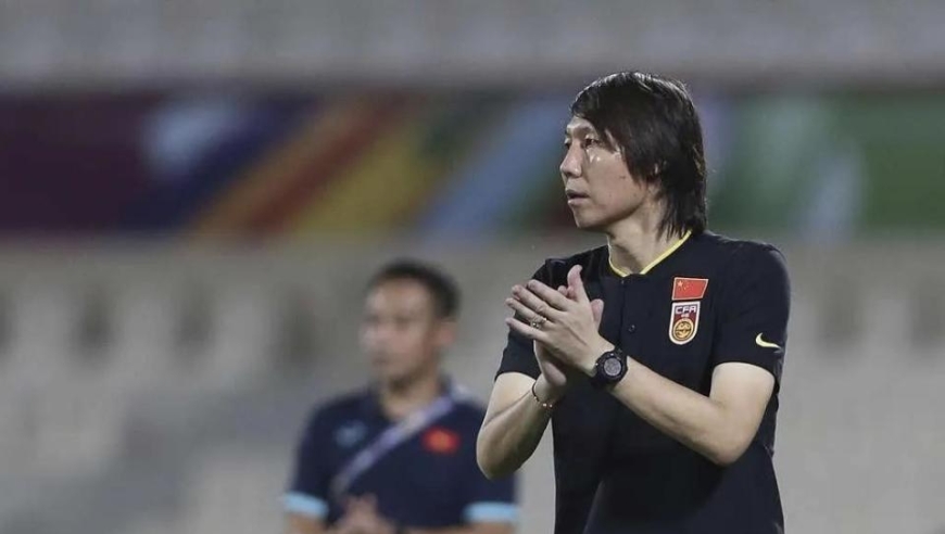 足坛反腐没结束！媒体人：重要交际花落网，可能还有重量级人物