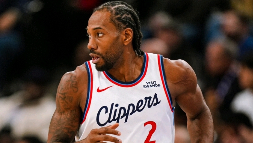 国王有多绝望？伦纳德谁防灭谁爆砍33分3断1帽集锦，全队欢呼沸腾