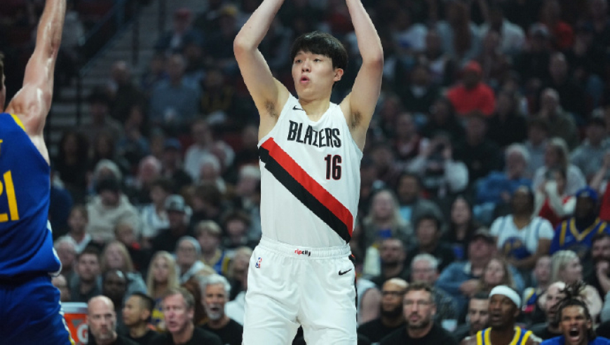 杨瀚森下放G联赛引热议！媒体人预测场均30分钟交出15+7+3+3