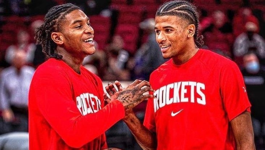 4场轰108分+27助攻！火箭队弃将变雄鹿二当家？斯通裁人过于草率