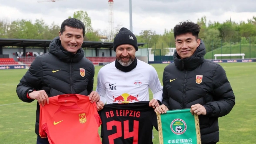 时隔2年半再出山！曝45岁郑智将执教西海岸 2位前国脚担任其助手