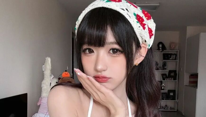 LPL解说和美女舞见谈恋爱，刷了50万的榜一富婆破防了