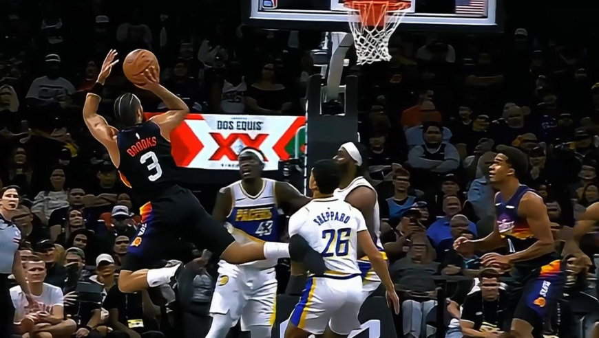 布布连线！太阳狄龙与布克联手20秒时间连轰6分瞬间拉开分差