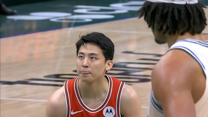 河村勇辉vs雄鹿5分5篮板7助攻集锦：传球带动公牛+1米7身高抢5篮板