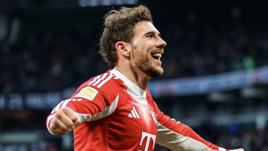 今夏欧洲游出一条大鱼，无需转会费，中场全能战神，3大豪门疯抢