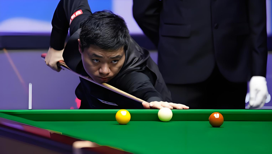 丁俊晖硬刚奥沙利文！无视不尊重杆法，用防守完成复仇｜体坛记忆