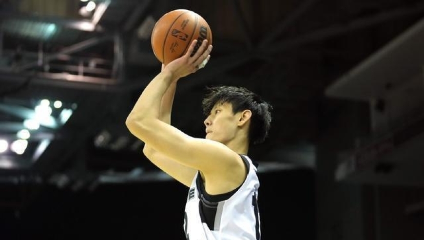 CBA本赛季打没身价的四位球星