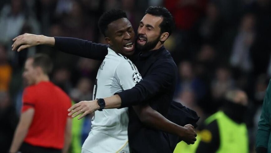 世体：与阿隆索分道扬镳后，维尼修斯迎来与阿韦洛亚的蜜月期