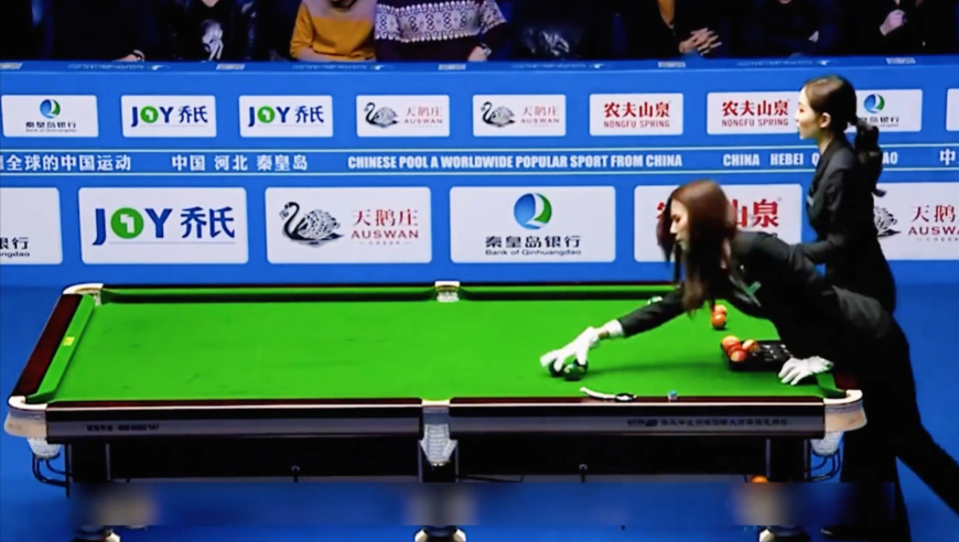 女神裁判王钟瑶，拒绝前男友比赛上洗手间，球迷说干的漂亮｜体坛记忆