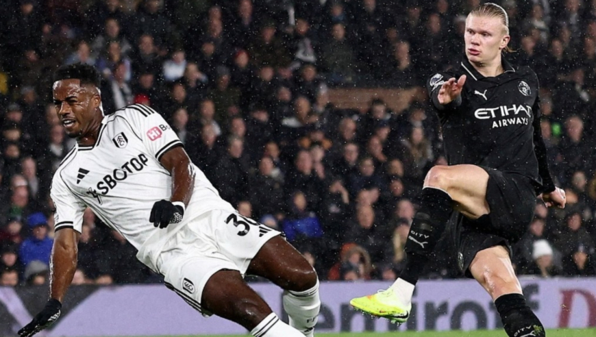 战术板｜2年多来第1次越位，进球太容易的哈兰德开启助攻挑战