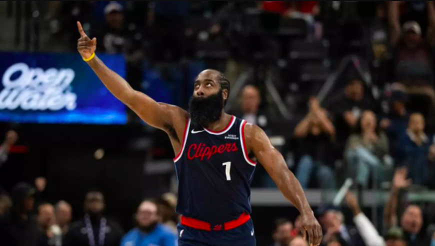 末节三分三连击+狂轰19分！哈登打满39分钟倾其所有空砍35+10+11