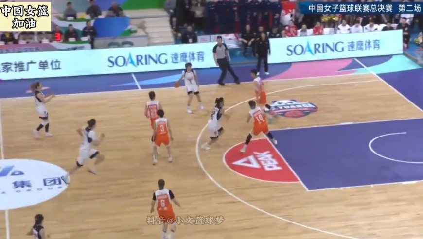 体坛记忆｜女篮总决赛G2，紧张到窒息！双方差点起冲突