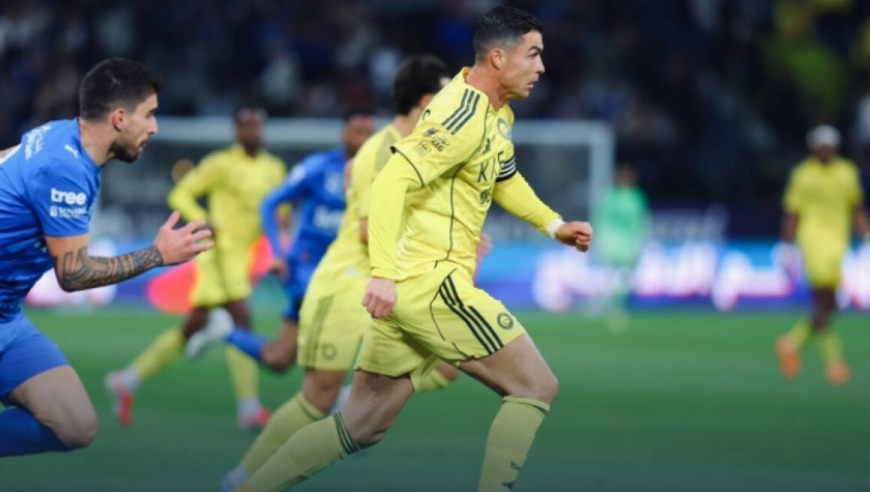 沙特联-C罗破门难救主，十人利雅得胜利1-3新月3连败+落后榜首7分