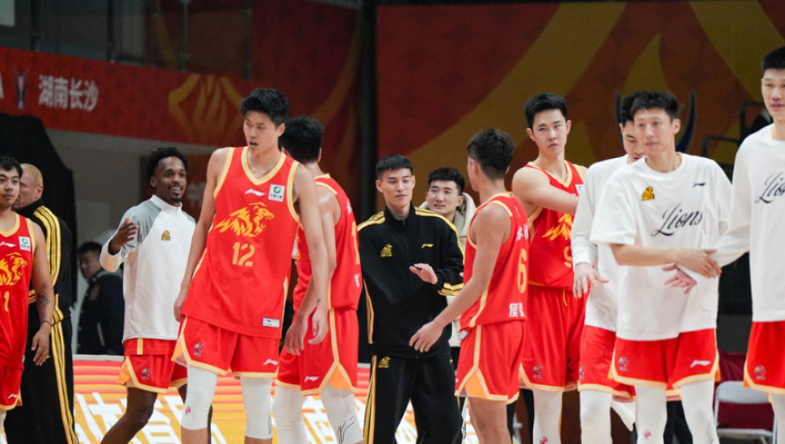 CBA新赛季争冠格局：广厦冲2连冠成最大热门，北上广陷各自难题