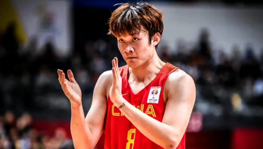 对阵韩国砍30分台湾解说惊叹！巅峰丁彦雨航有多强？又是谁毁掉了他？