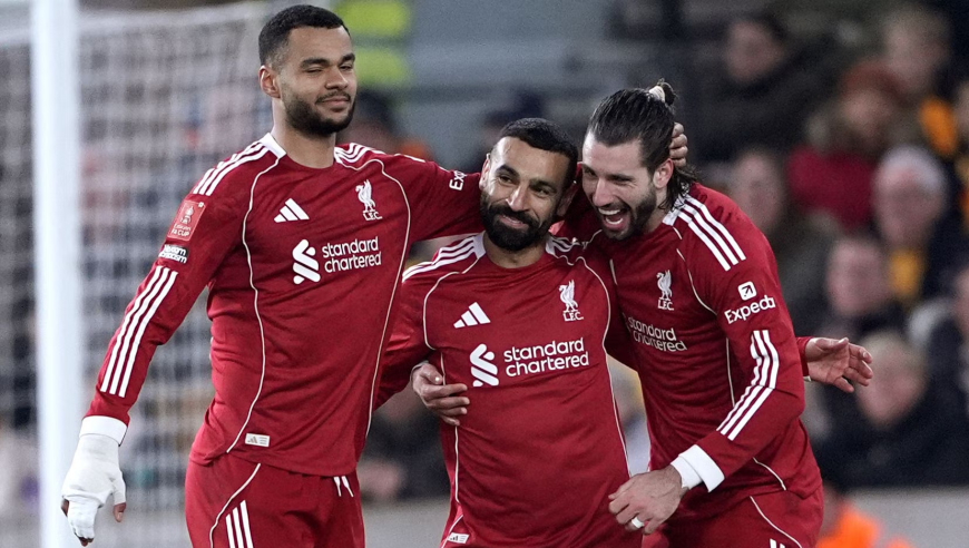 复仇！还原利物浦世界波狂轰三球秒杀狼队，萨拉赫破门开心大笑