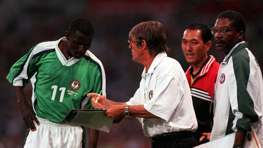 世界第一西班牙约战国足！邵佳一迎生涯大考，身价相差近百倍！