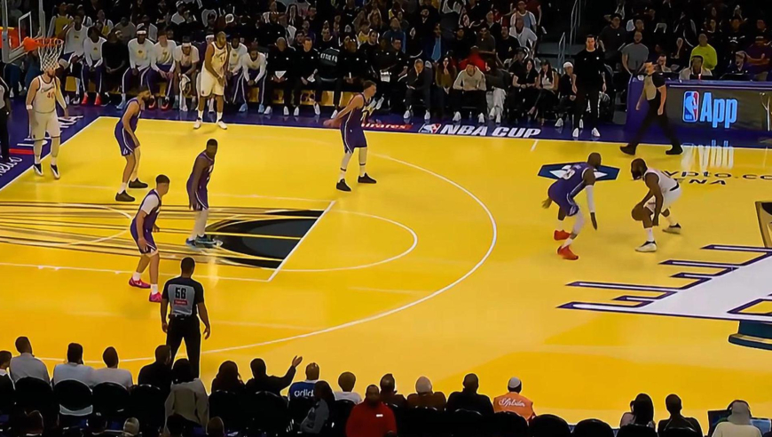 你强任你强！东契奇首节大爆发 但哈登一传一投助快船反超湖人