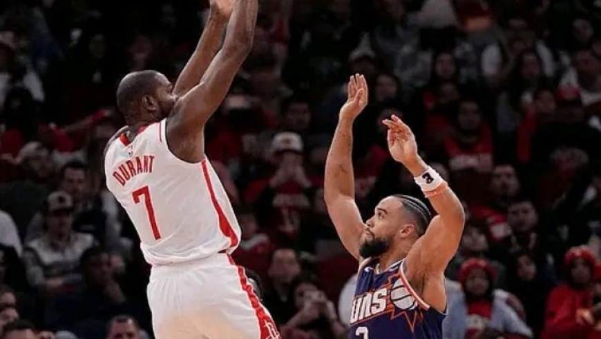 火箭19分大胜，升西部第2！杜兰特迎神级里程碑，我彻底认清4名球星