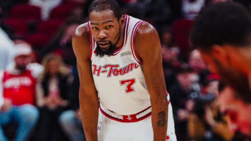 火箭遭热火逆转终结3连胜 杜兰特32+6+8冲突吃T阿门20+11