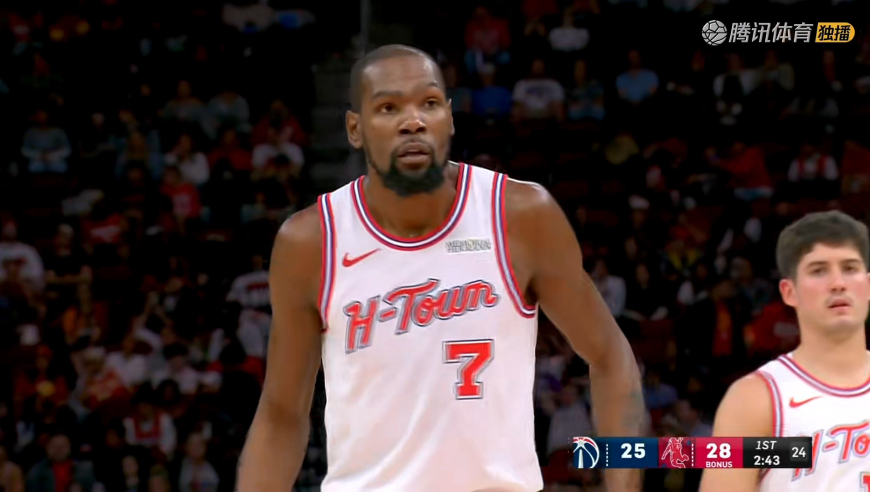 状态太恐怖！杜兰特开启死神模式一人连得9分 解说直呼太准了