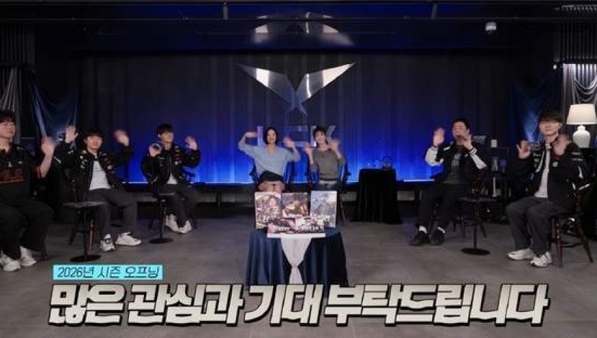 吓哭了！LCK历史最强队伍组建，5个人8个S冠，Chovy都只能当小弟