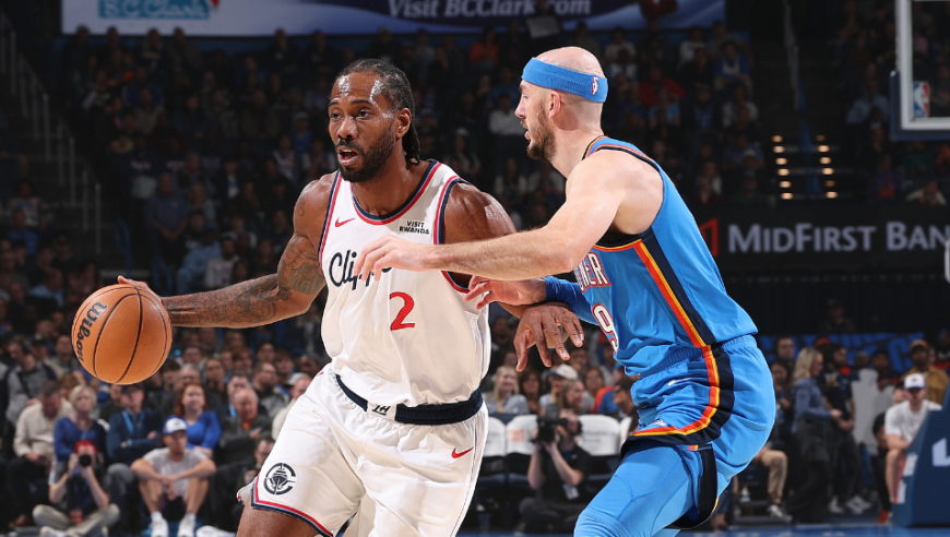 夸张到离谱！雷霆三分钟狂轰17-2攻击波打爆快船 解说直呼崩了崩了