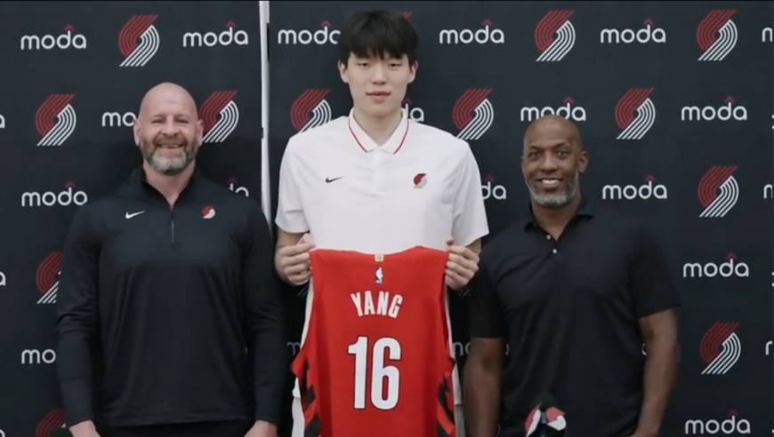 青岛找到杨瀚森接班人！17岁身高2米1，曾单场砍19+12+5夺MVP