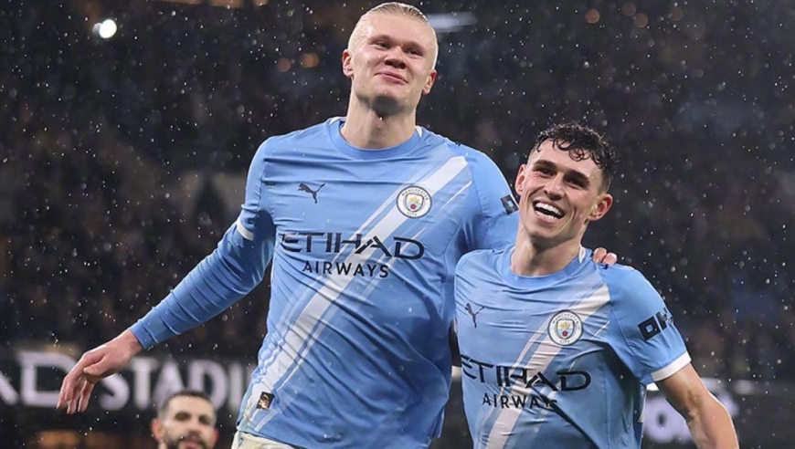 足坛一夜动态：曼城20连胜刷爆纪录，拜仁重返四强，利物浦破不败金身