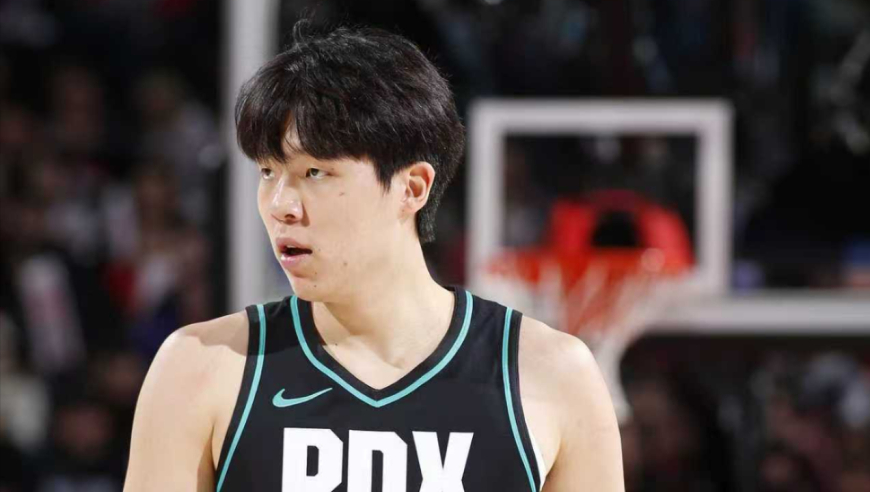 官方回顾杨瀚森生涯之夜 13分钟砍9分5板1盖帽 篮下强硬2+1