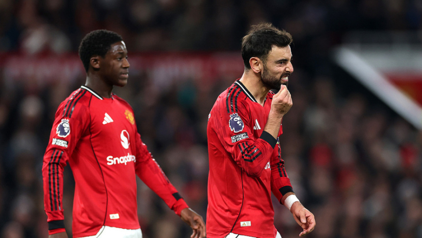 耻辱的0-1！曼联80分钟多打1人仍主场翻车，浪射23脚未果，遭3轮不胜