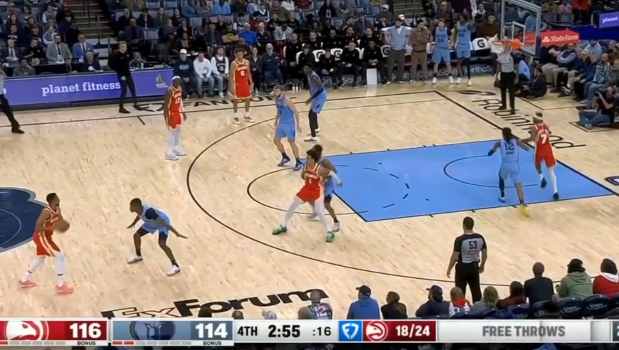 灰熊惜败老鹰 回顾灰熊对阵老鹰最后一刻