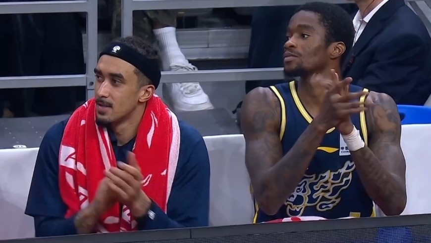 冲起来犯规也挡不住！萨姆纳三节狂轰39+4+6单节20分引爆全场