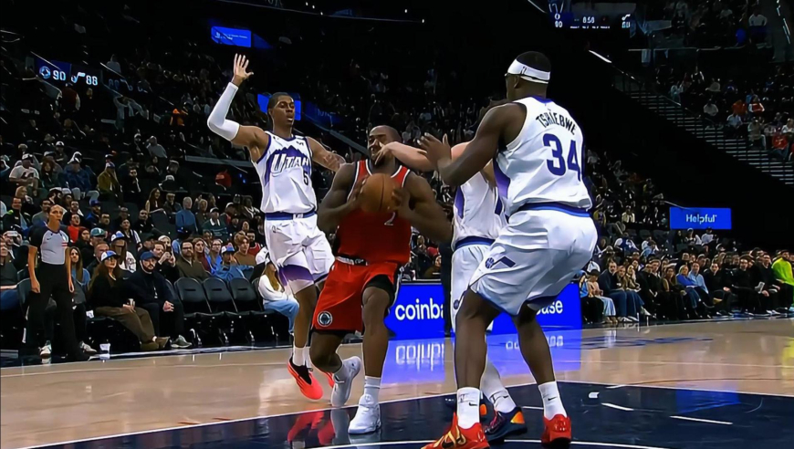 打脸都不吹？莱昂纳德被打脸裁判却无视 回看后依然不认为是犯规