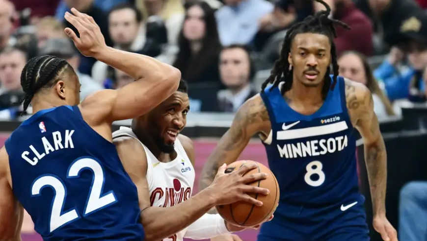 NBA最新排名出炉！快船喜上加喜，马刺稳居第二，湖人也坐收大礼