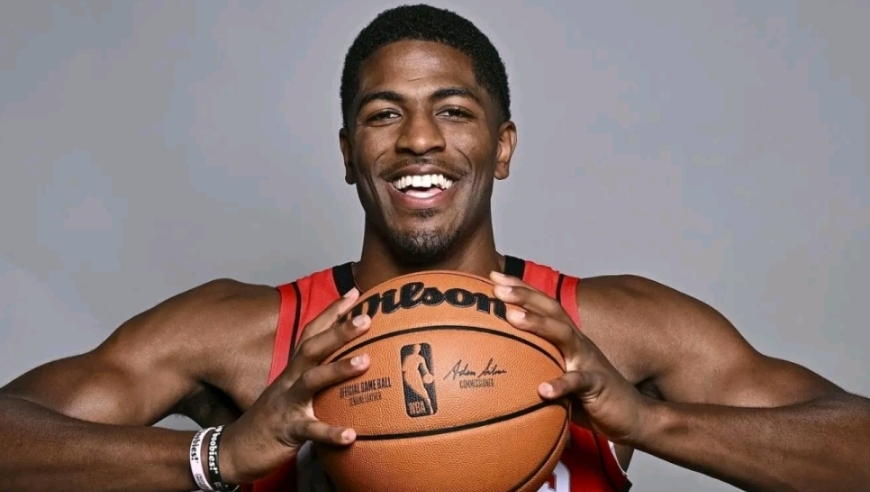 刚刚！勇士签下196后卫