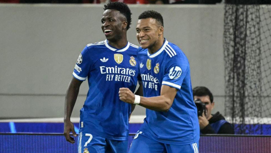 天神下凡！多角度回看姆巴佩头顶脚踢欧冠7分钟帽子戏法 并列历史最快