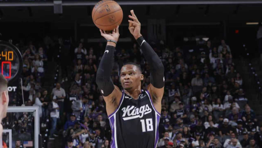 大哥二弟对决！火箭国王开场杜兰特反击暴扣 威少空位三分运气巅进